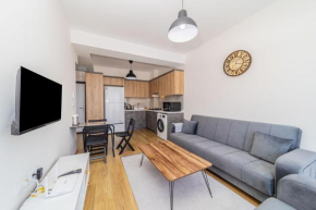 Superb Flat w Shared Pool in Kepez